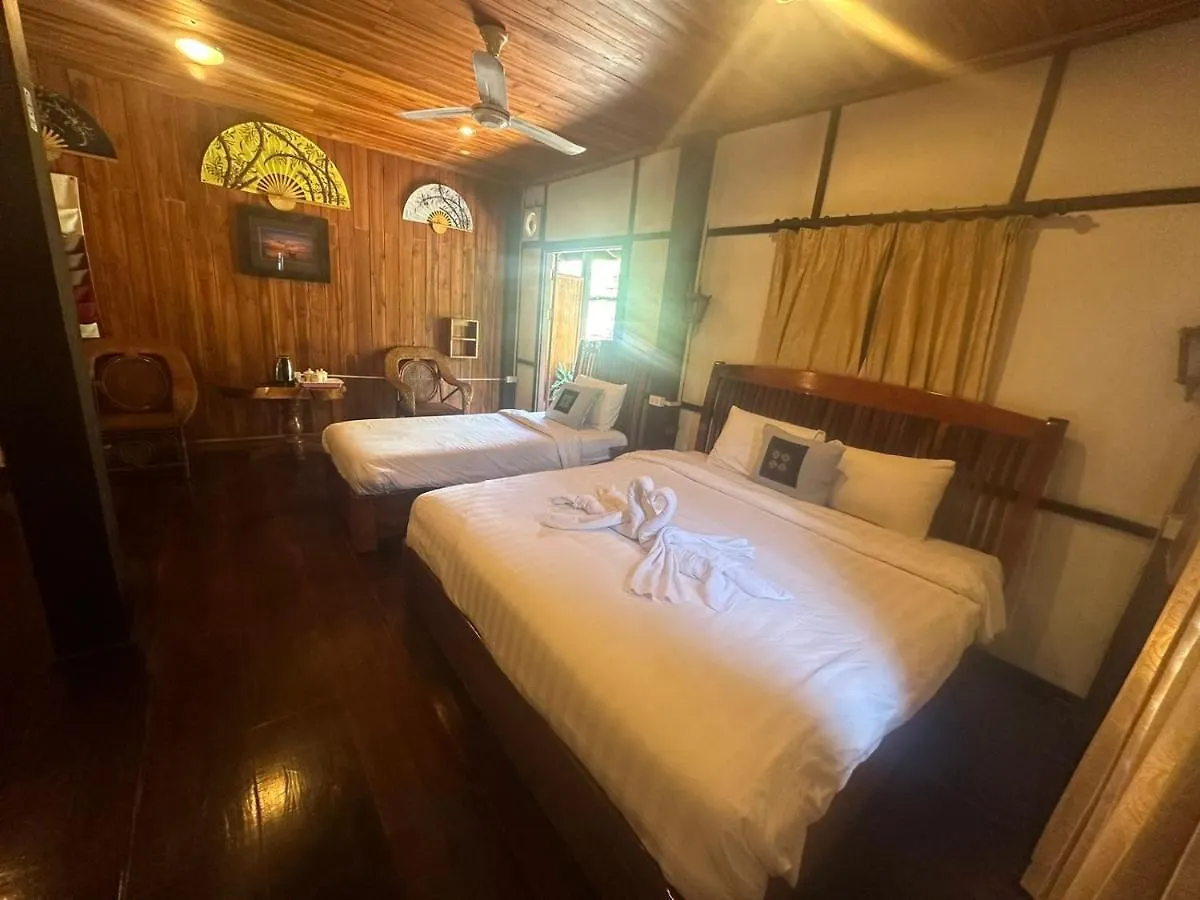 Khounphet Guusethous Luangprabang Hotel 0*, Luang Prabang